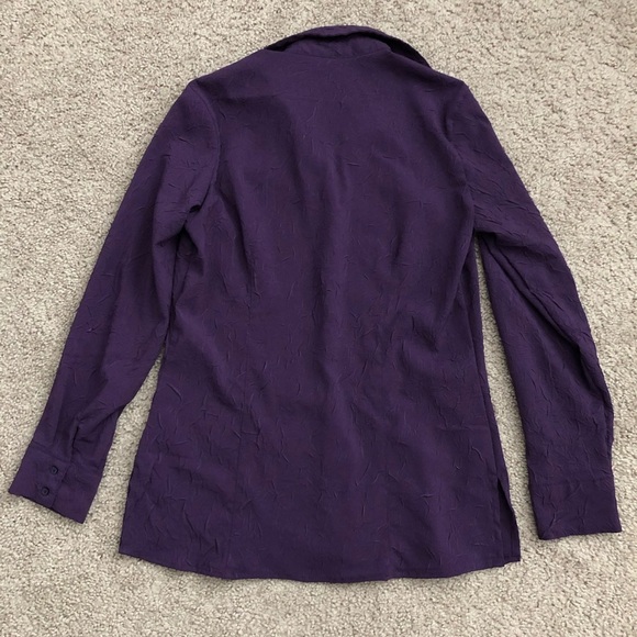 Croft & Barrow Plum Crinkle Fabric Button Up Shirt Womens S - Picture 12 of 12